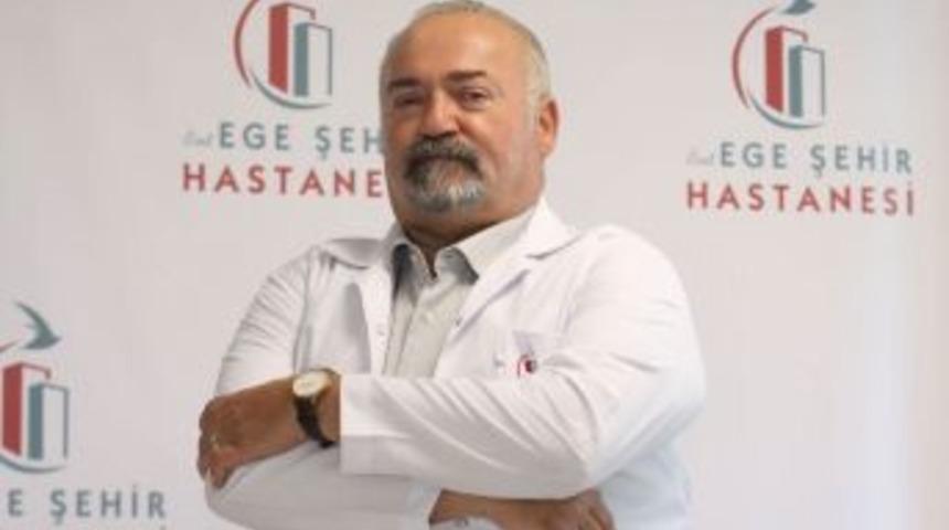 Hastane Odasında Doktoru Vurdular