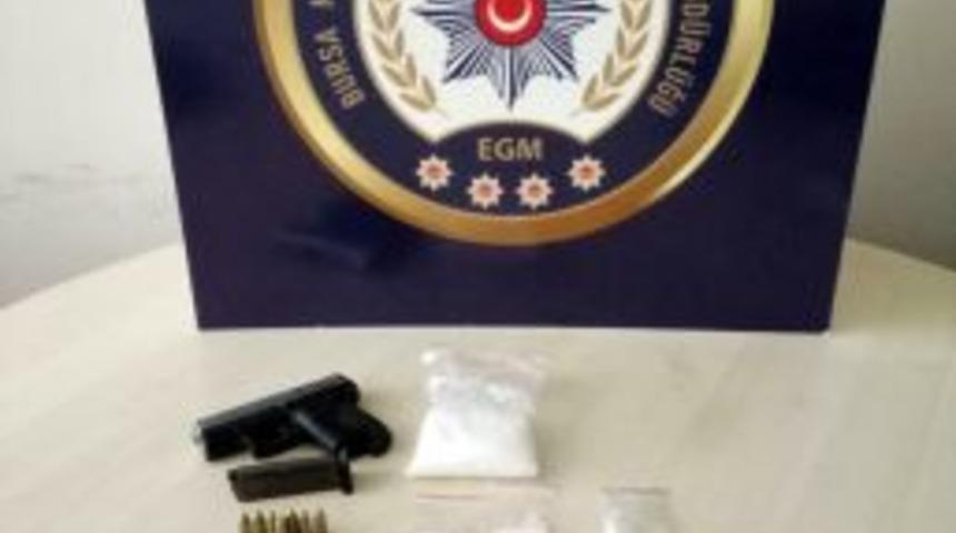 Bursa&rsquo;da Zehir Tacirlerine Darbe