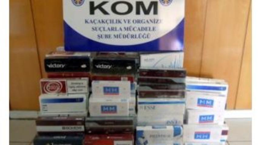 Durdurulan Yolcu Otob&uuml;s&uuml;nden 716 Paket Ka&ccedil;ak Sigara &Ccedil;ıktı