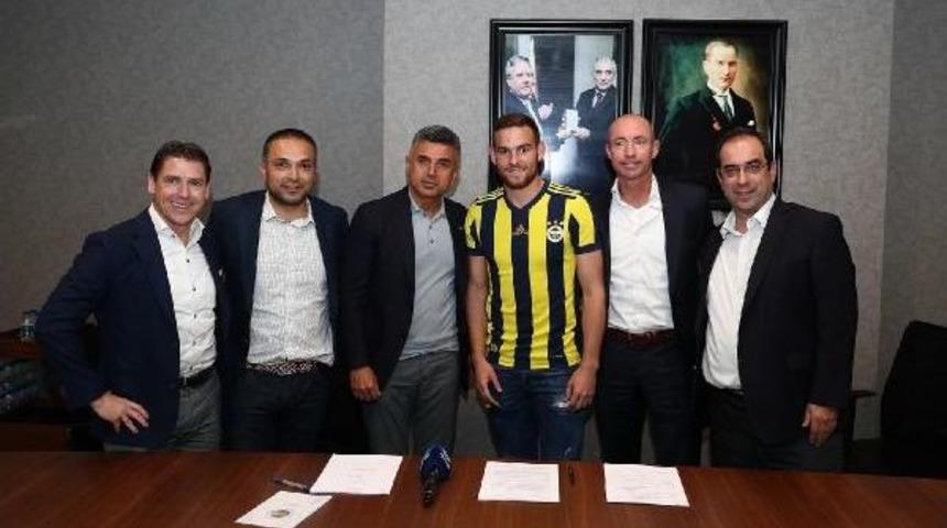 Fenerbah&ccedil;e, Janssen'i A&ccedil;ıkladı