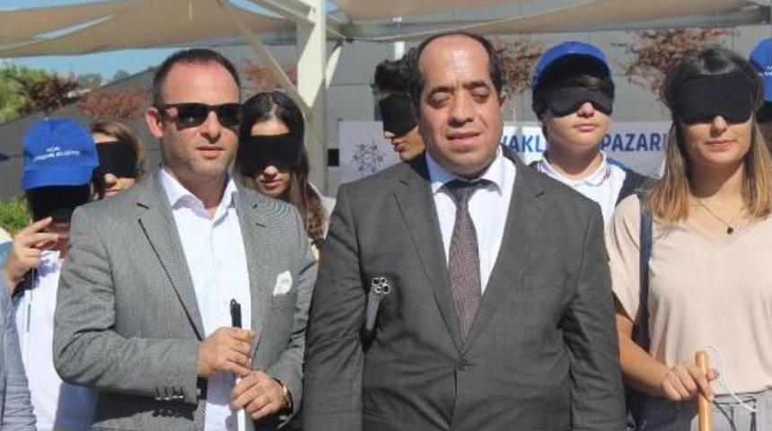 Farkındalık I&ccedil;in 1 Dakikalığına G&ouml;rmediler