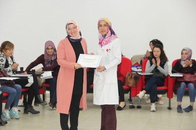 Van&rsquo;da &lsquo;anne S&uuml;t&uuml; Ve Emzirme Danışmanlığı&rsquo; Eğitimi 1