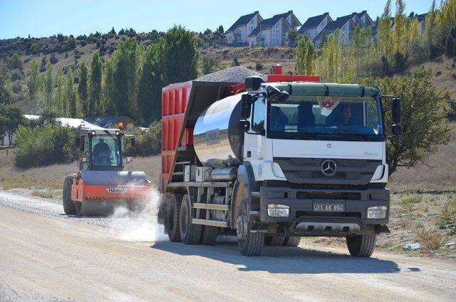 Yeşilkent Ve Musapınarı Arasındaki Toz Sorunu Ortadan Kalkıyor