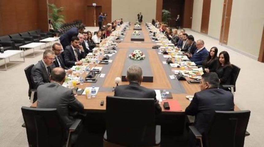 Bakan Demircan: Uzman Doktor A&ccedil;ığını 10 Yılda Kapatmayı Planlıyoruz