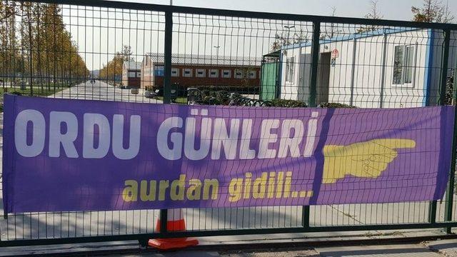 Ordu Tanıtım Günleri’nde İlginç Pankartlar: ’deydaa’