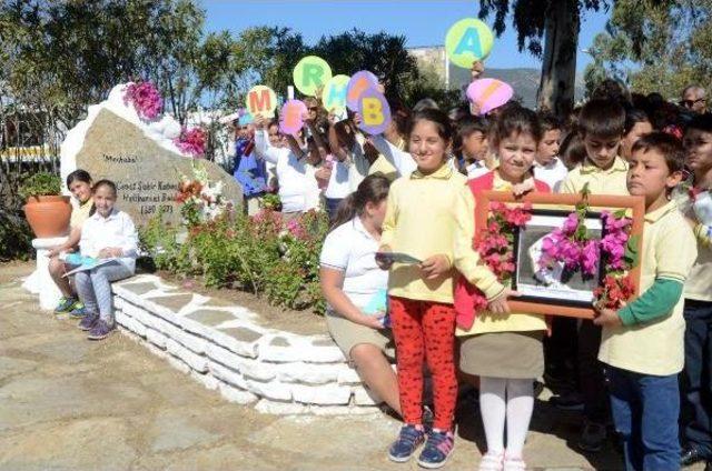 Halikarnas Balıkçı Ölümünün 44'üncü Yıl Dönümünde Anıldı