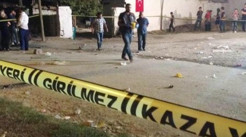 D&uuml;ğ&uuml;nde Maganda Dehşeti: 5 Yaralı