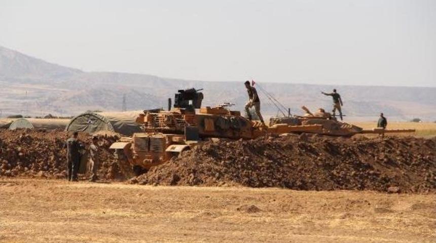 Habur&rsquo;Daki Tatbikat Alanında Yeni Mevziler Kazıldı