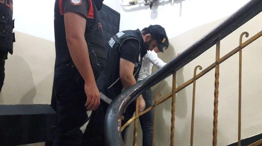 İstanbul Polisinden Eğlence Mekanlarına Asayiş Uygulaması