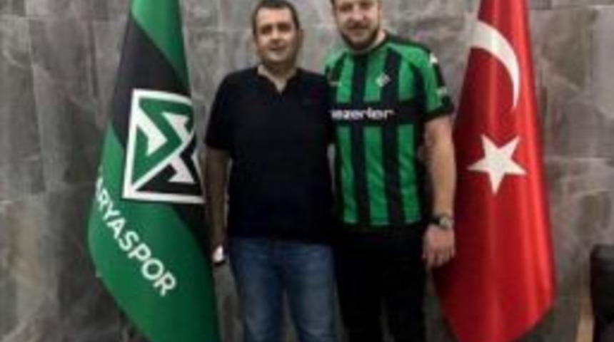 Batuhan Karadeniz, Sakaryaspor Ile Anlaştı