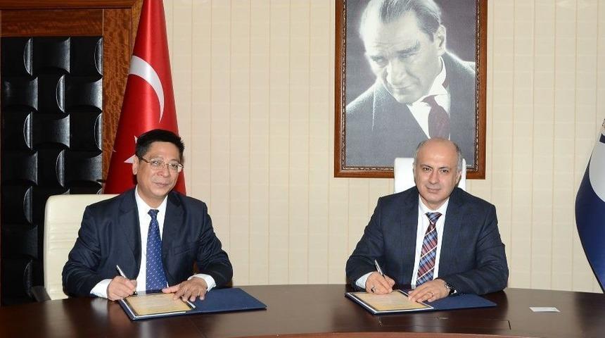 Me&uuml; İle Wuyi &Uuml;niversitesi Arasında İşbirliği Protokol&uuml; İmzalandı