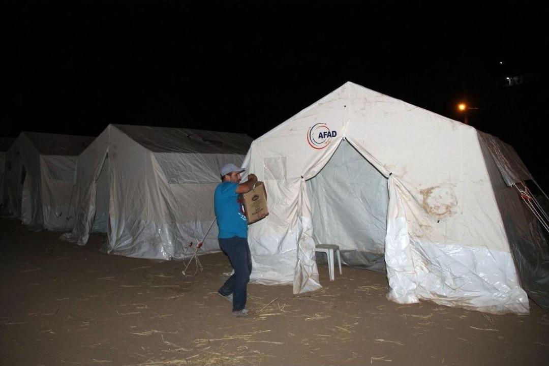 &Ccedil;adırlarda Hayat Başladı