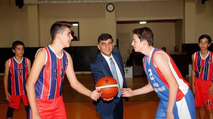 Başkan Fadıloğlu, Amat&ouml;r Spor Haftasını Kutladı