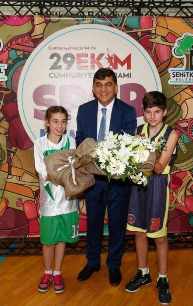 Başkan Fadıloğlu, Amat&ouml;r Spor Haftasını Kutladı 2