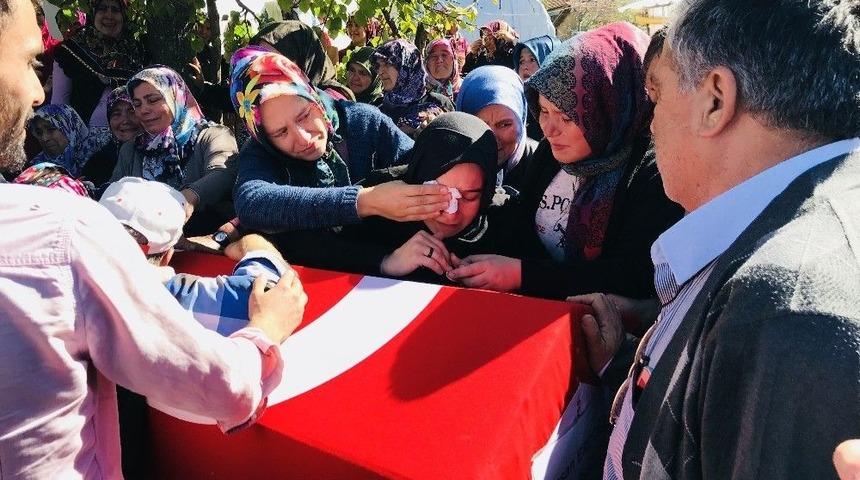 Kazada Hayatını Kaybeden Uzman &Ccedil;avuş Toprağa Verildi