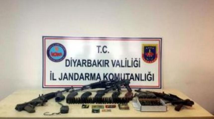 Diyarbakır'da Hava Destekli Operasyonda 3 Ter&ouml;rist &Ouml;l&uuml;
