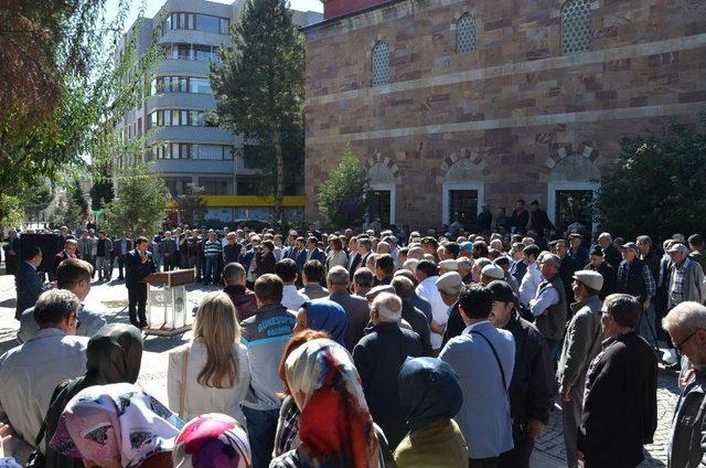 Cemalettin K&ouml;kl&uuml; Parkı D&uuml;zenlenen T&ouml;renle Hizmete A&ccedil;ıldı 1