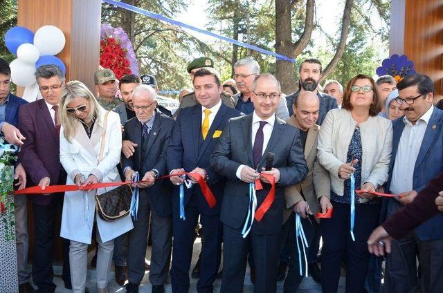 Cemalettin K&ouml;kl&uuml; Parkı D&uuml;zenlenen T&ouml;renle Hizmete A&ccedil;ıldı 3