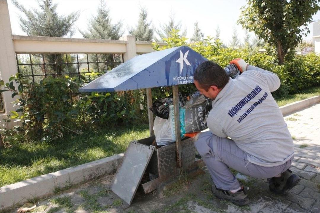 Sokak Hayvanları Bu İstasyonlarda İhtiya&ccedil;larını Karşılıyor