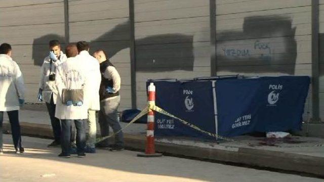 Pendik te Silahlı Saldırı; 1 Kız &Ouml;ğrenci Hayatını Kaybetti (2) 1