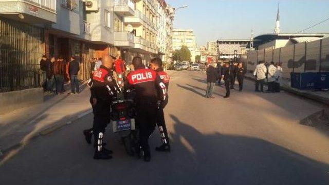 Fotoğraf//pendik'te Silahlı Saldırı; 1 Kız Öğrenci Hayatını Kaybetti