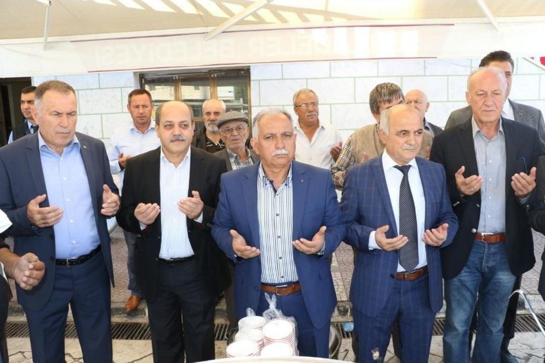 B&uuml;y&uuml;kşehir Temsilcileri Aşure Hayırlarına Katıldı