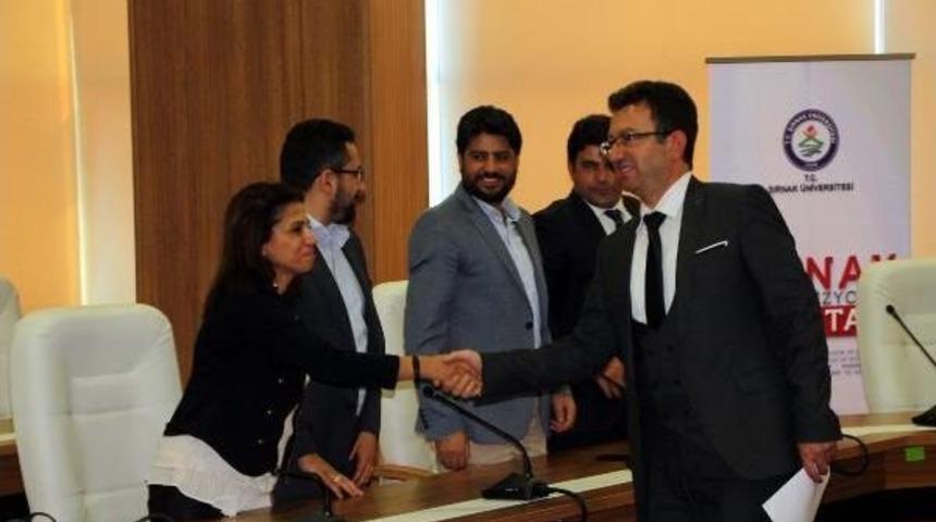 Şırnak 2023 Vizyon&nbsp;&Ccedil;alıştayı'nın Sonu&ccedil; Bildirgesi A&ccedil;ıklandı: Kadına Şiddet Uygulamaları Yaşanıyor