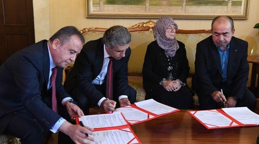 Hurma Mahallesi&rsquo;ne 24 Deslikli Yeni Okul İ&ccedil;in İmzalar Atıldı