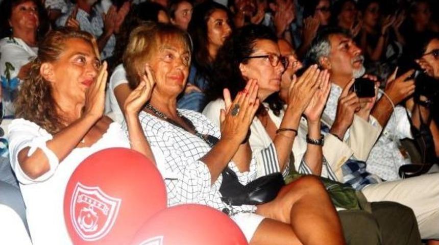 Bodrum Caz Festivali S&uuml;r&uuml;yor