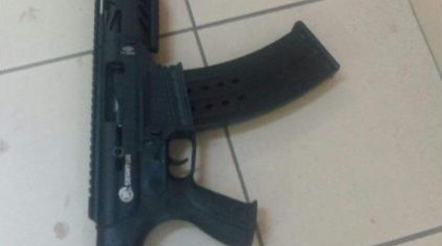 Ek Fotoğraf//pendik'te Silahlı Saldırı; 1 Kız &Ouml;ğrenci Hayatını Kaybetti