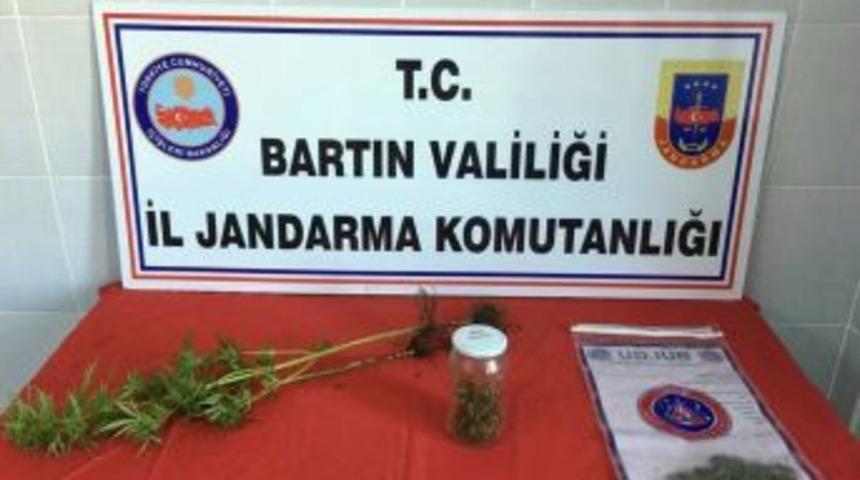 Bartın&rsquo;da Uyuşturucu Operasyonu: 2 G&ouml;zaltı