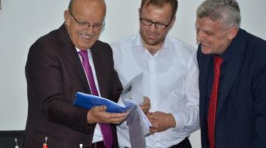 İznik Balkanlar&rsquo;la Bağını Kardeşlik İle Per&ccedil;inledi