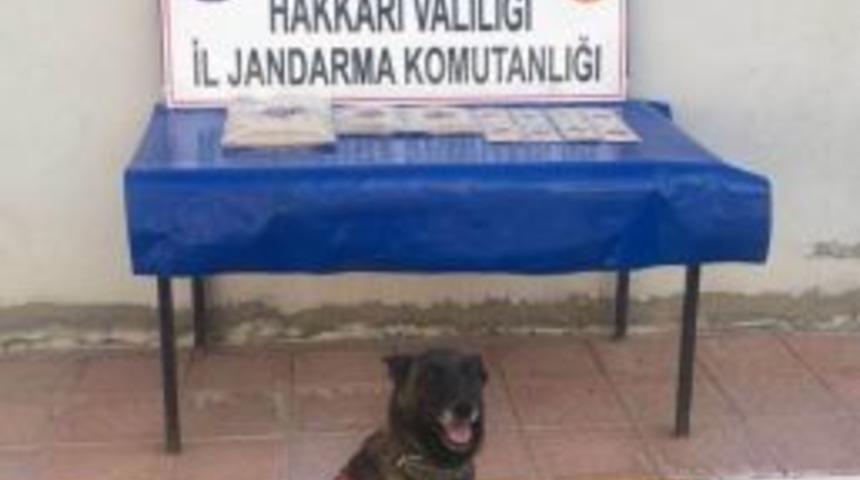 &Uuml;zerlerinden Koli Bandıyla Sarılmış Eroin &Ccedil;ıktı