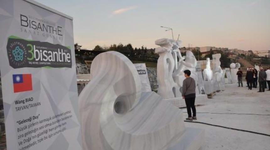 Tekirdağ'da 'm&uuml;zik' Temalı Heykeller Tamamlandı