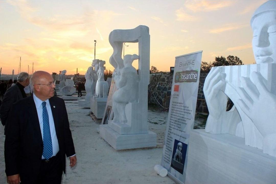 &Uuml;&ccedil;&uuml;nc&uuml; Bisanthe Taş Heykel Sempozyumu Sona Erdi