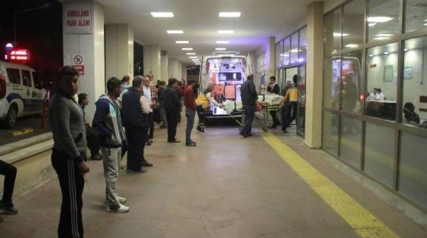 Milletvekili Adayı Dayısını Ve Kuzenini Vurup, Hastaneye G&ouml;t&uuml;rd&uuml;