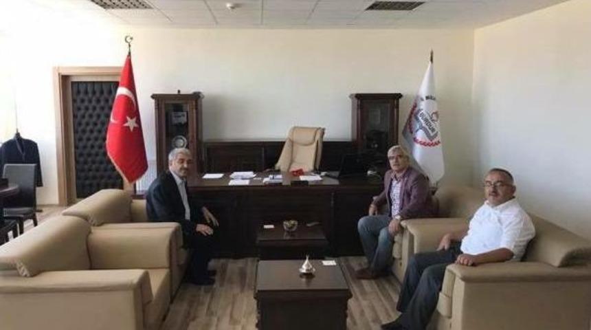 'meb İl M&uuml;d&uuml;r&uuml;'n&uuml;n Makamında Atat&uuml;rk Portresi Yok' &Ouml;nergesi