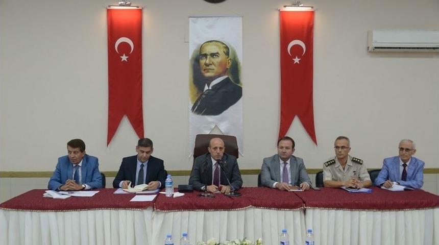 &ldquo;2017-2018 Eğitim Yılı G&uuml;venlik, Uyuşturucu Ve Okul Servisi&rdquo; Toplantısı Yapıldı