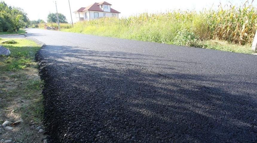 Yenimahalle&rsquo;de Sıcak Asfalt Serimleri Hızlandı