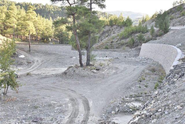 Kemer Barajı Yan Derelerinde Çalışmalar Tamamlandı 1