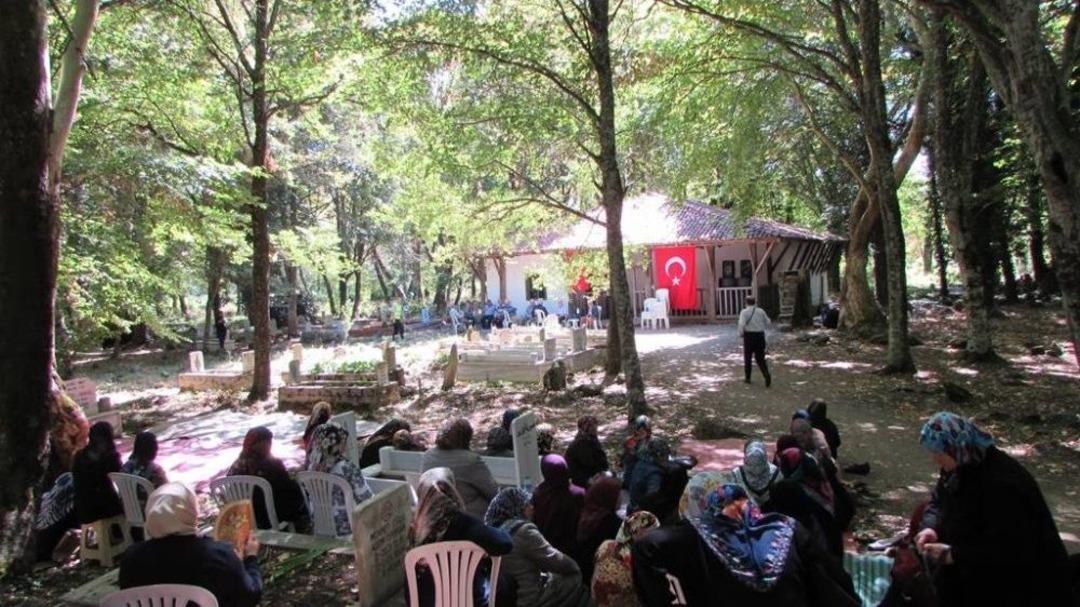 Yenice&rsquo;de Issız Cuma Hayrı İle Tarım Fuarı