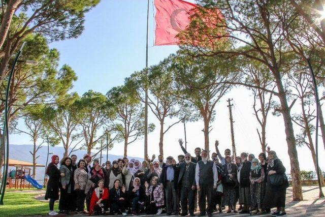 Başkan Metin Ertürk, Aymelek Üyelerini Ağırladı