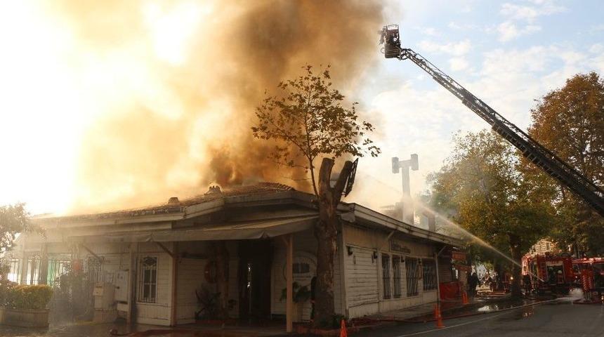 Tarihi Rumeli Hisarı İskelesi&rsquo;nde Yangın
