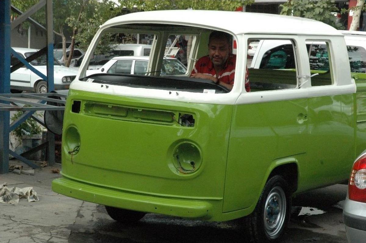 (&ouml;zel Haber) Savaş İ&ccedil;in &Uuml;retildiler Şimdi Klasik Otomobil Tutkunlarının G&ouml;zdesi Oldular