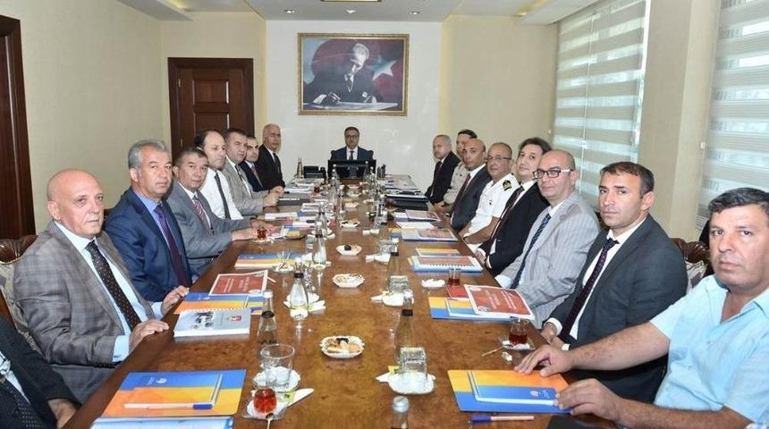 Su: "geleceğimizin Teminatı &Ccedil;ocuklarımız İ&ccedil;in Hep Birlikte &Ccedil;alışacağız"