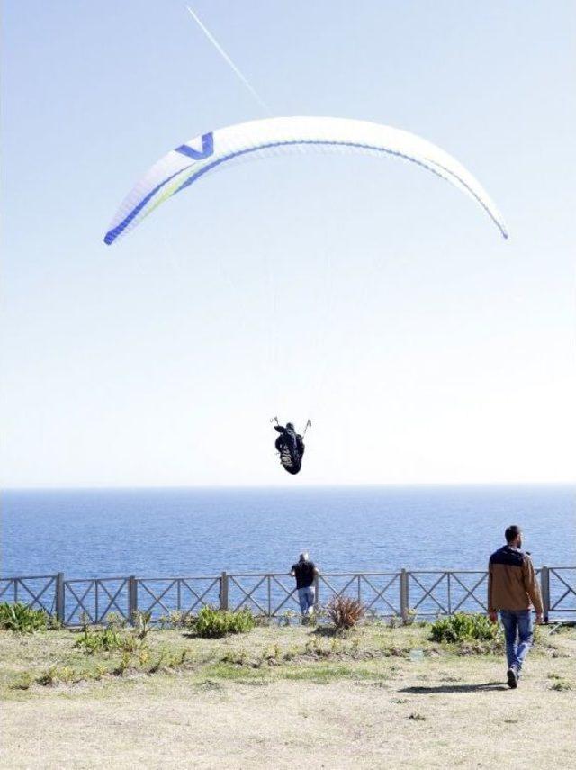 Antalya’da Yamaç Paraşütü Ve Paramotor Hava Araçlarına Sınırlama Getirildi