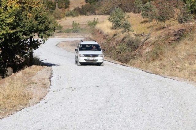 Yollar Büyükşehirle Kısalıyor