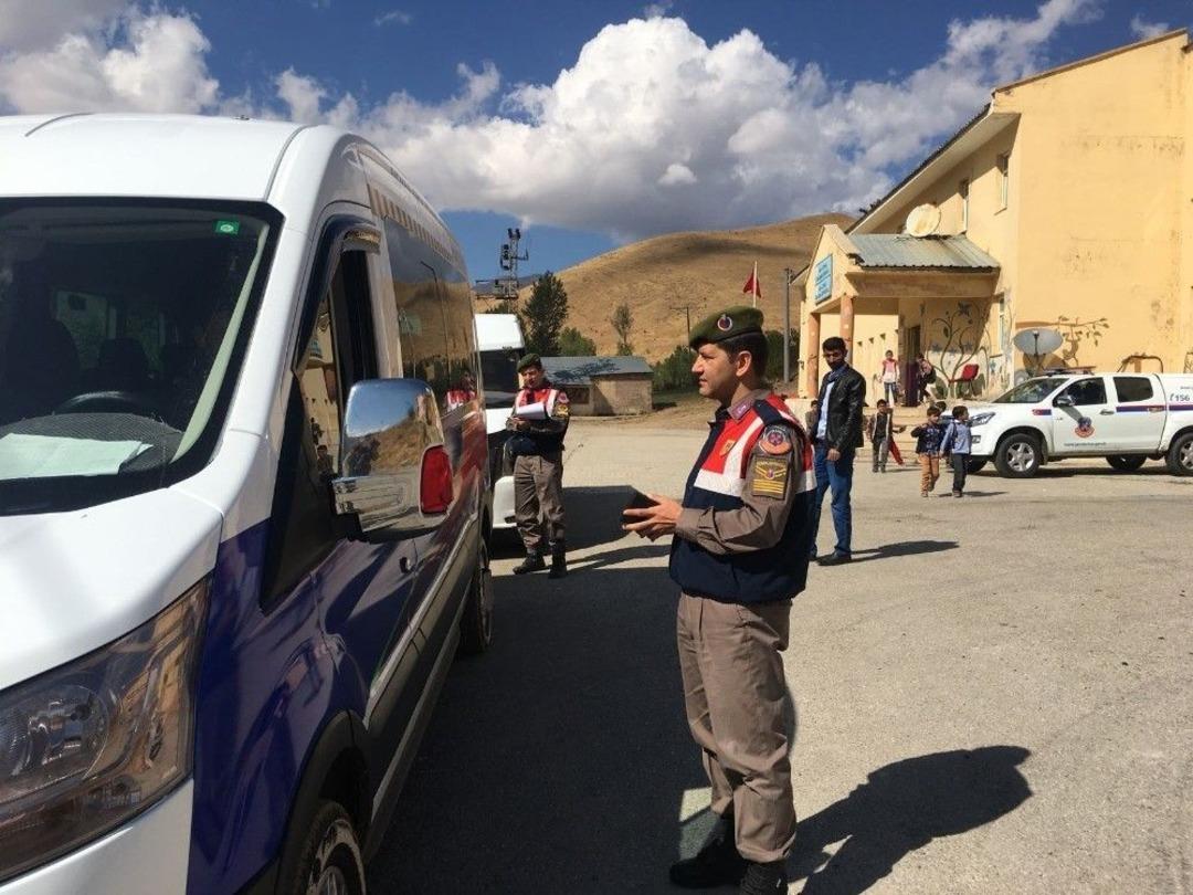 Jandarmadan &rsquo;okul G&uuml;venliği Uygulaması-2&rsquo;