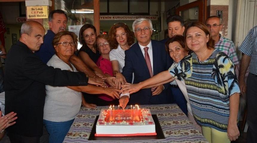 Chp 94. Kuruluş Yıld&ouml;n&uuml;m&uuml;n&uuml; Kutladı