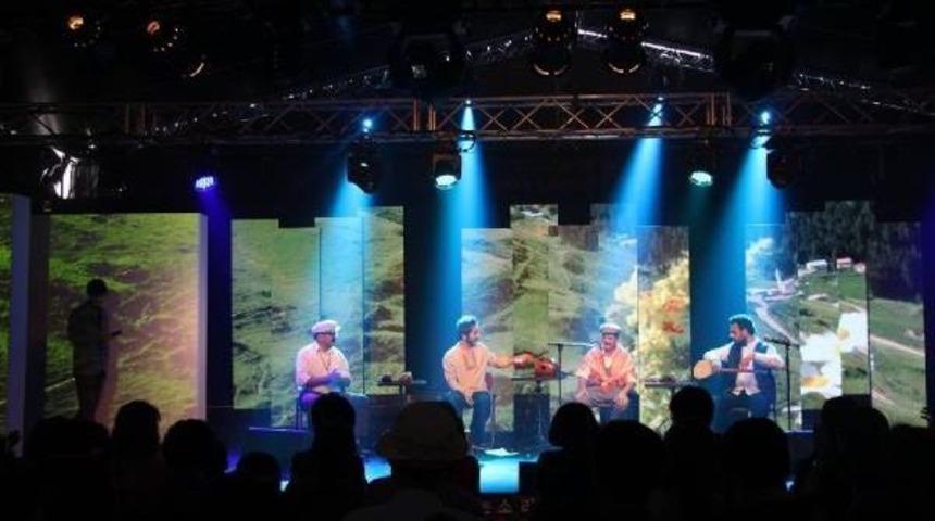 Toroslar'ın Eteklerinden G&uuml;ney Kore'ye '&uuml;&ccedil;telli Yolculuğu'